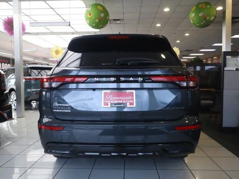 New 2026 Nissan Rogue Platinum AWD/4WD image 4