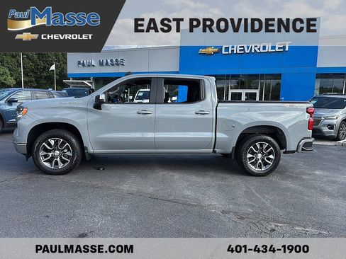 Used 2024 Chevrolet Silverado 1500 LT AWD/4WD image 4