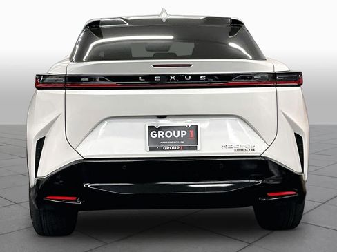 Used 2023 Lexus RZ 450e Premium w/ Cold Area Package AWD/4WD image 5