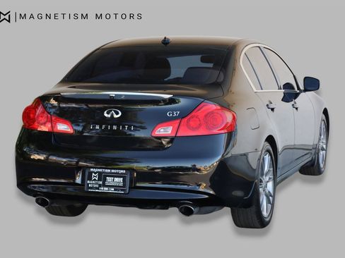 Used 2013 INFINITI G37 Journey w/ Premium Pkg RWD image 9