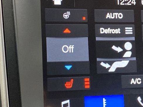 Used 2018 Ford Edge SEL w/ Equipment Group 201A image 27