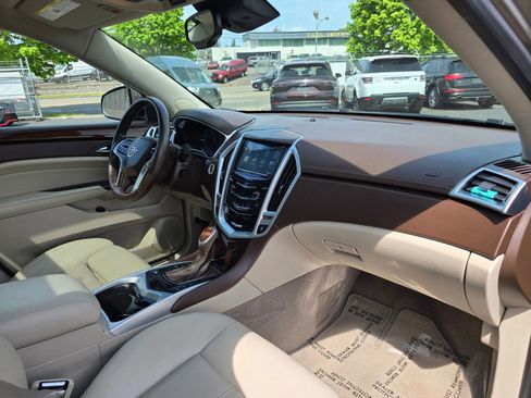 Used 2016 Cadillac SRX Performance w/ Driver Awareness Package AWD/4WD image 10