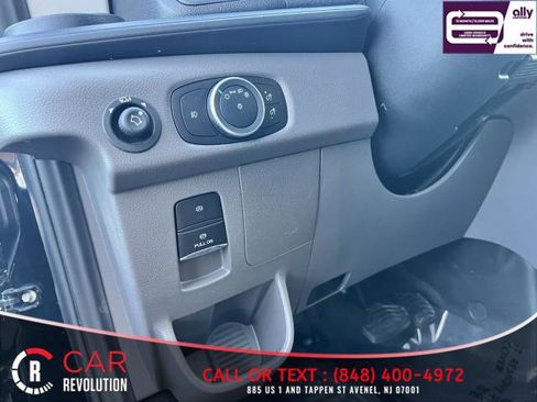 Used 2021 Ford Transit 350 XLT image 38