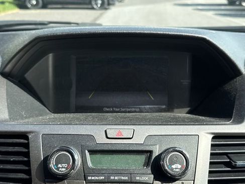 Used 2015 Honda Odyssey EX image 26