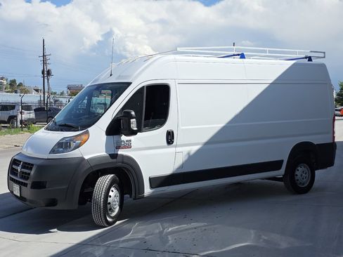 Used 2018 RAM ProMaster 2500 w/ Interior Convenience Group FWD image 7