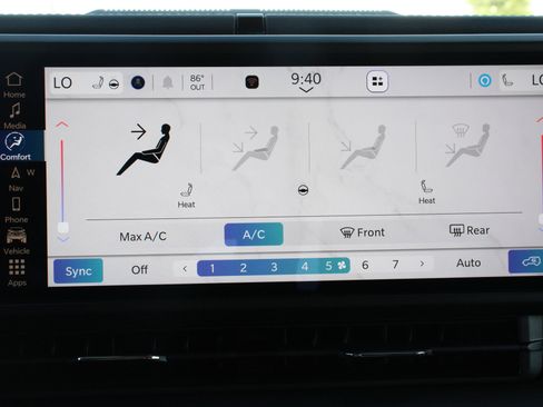 New 2025 Jeep Wrangler Sahara image 15