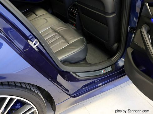 Used 2020 BMW M550i xDrive M550i xDrive w/ Executive Package image 36