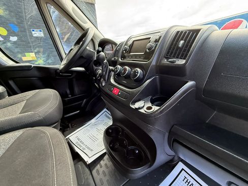 Used 2019 RAM ProMaster 2500 FWD image 31