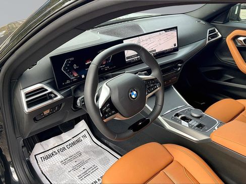 Used 2025 BMW 230i xDrive Coupe w/ Convenience Package image 17