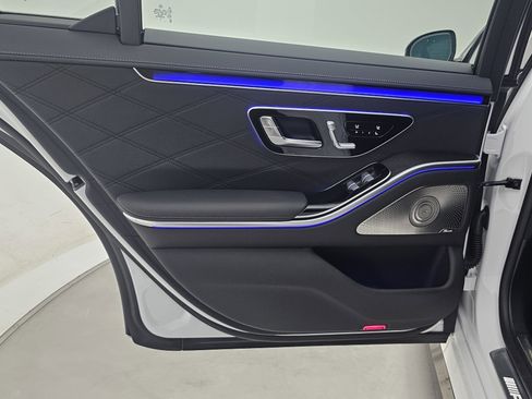 New 2025 Mercedes-Benz S 63 AMG S image 18