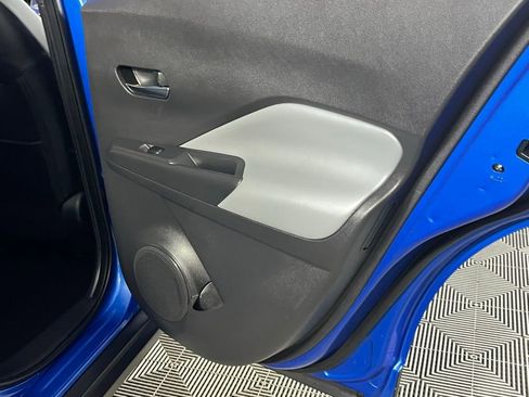 Used 2024 Nissan Kicks SR w/ SR Premium Package image 28