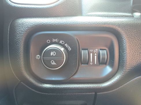 Used 2022 RAM 1500 Laramie w/ Sport Appearance Package AWD/4WD image 12