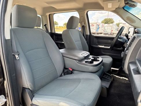 Used 2015 RAM 1500 Express AWD/4WD image 23