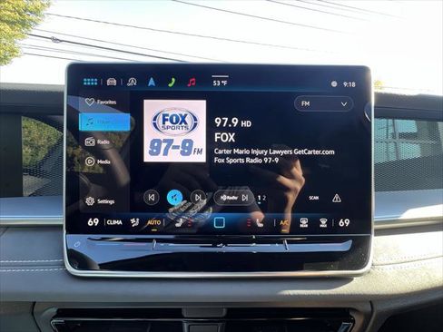 New 2025 Volkswagen Tiguan SE R-Line image 16