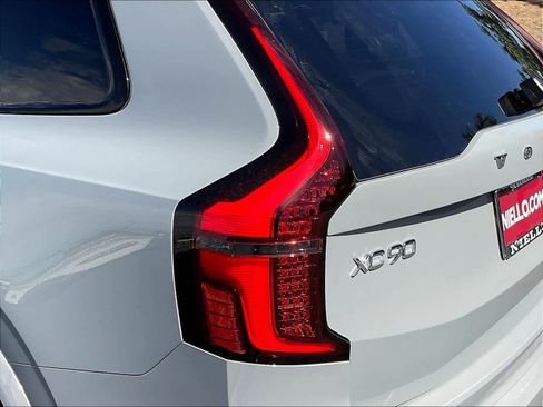 New 2026 Volvo XC90 T8 Ultra w/ Lounge Package image 25