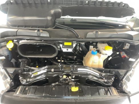 Used 2025 RAM ProMaster 3500 w/ Convenience Group FWD image 14