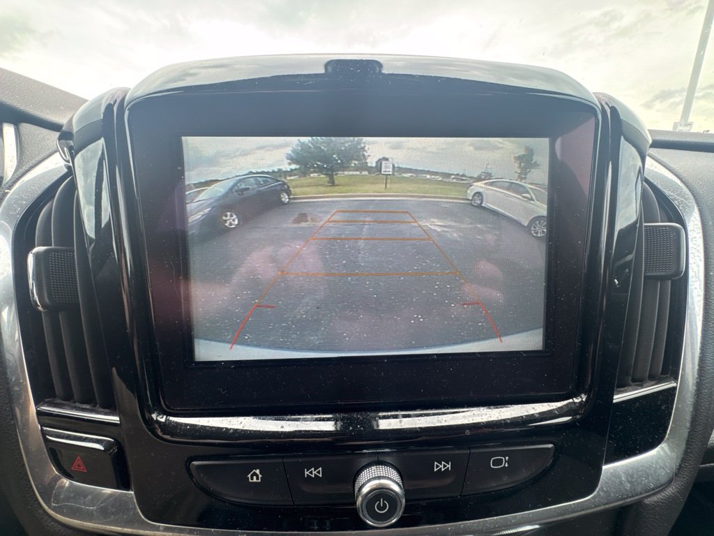 Used 2019 Chevrolet Traverse LT FWD image 33