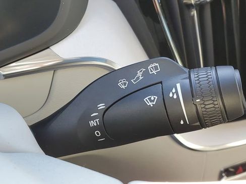 New 2026 Volvo XC60 T8 Ultra w/ Protection Package Premier image 14