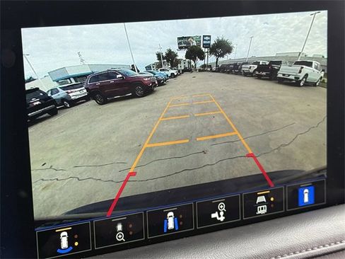 Used 2023 Chevrolet Tahoe Z71 image 17