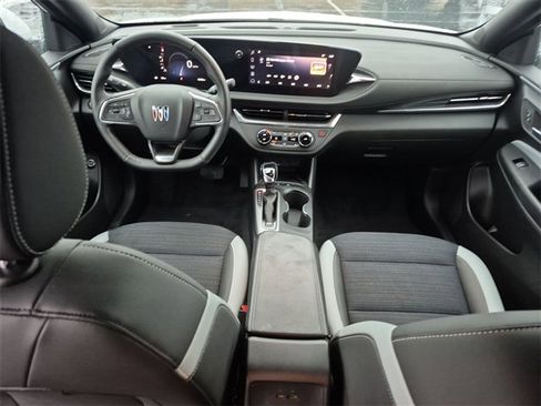 Certified 2024 Buick Envista Preferred w/ Convenience I Package image 19