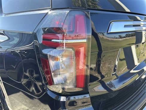 Used 2024 Chevrolet Tahoe High Country w/ Advanced Technology Package image 15