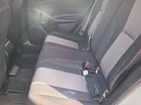 Used 2019 Subaru Crosstrek 2.0i Premium w/ Eyesight System AWD/4WD image 17