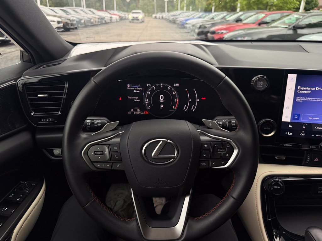 Used 2022 Lexus NX 250 FWD w/ Towing Package (2000 Lbs) image 16