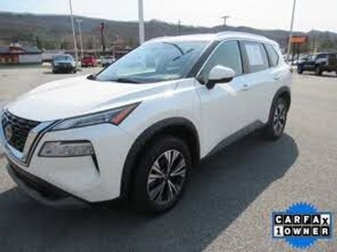 Used 2022 Nissan Rogue SV w/ SV Premium Package image 15