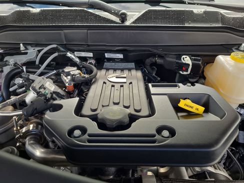 New 2026 RAM 5500 Tradesman image 17