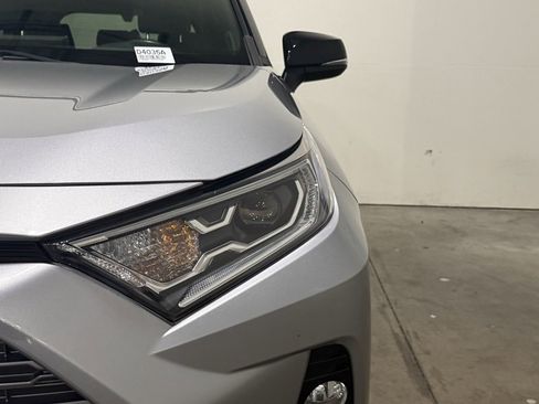 Used 2021 Toyota RAV4 XSE image 17