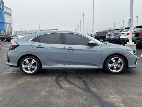 Used 2019 Honda Civic EX image 10