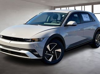 New 2026 Hyundai Ioniq 5 SEL video 2