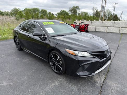 Used 2018 Toyota Camry XSE w/ Driver Assist Package FWD image 10
