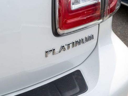 Used 2019 Nissan Armada Platinum w/ Captain's Chairs Package image 11