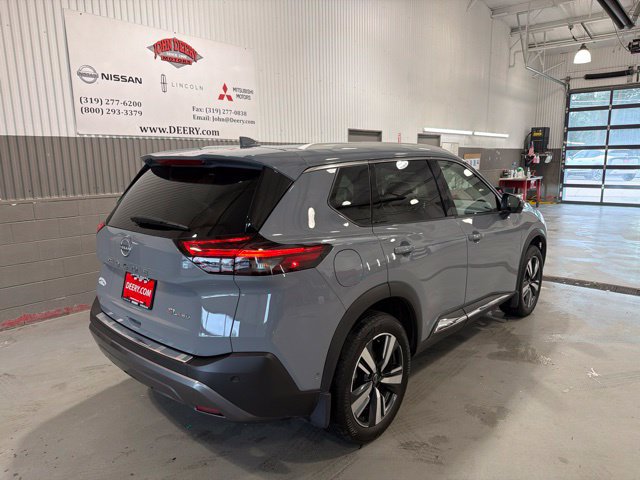 Certified 2023 Nissan Rogue SL w/ SL Premium Package AWD/4WD image 3