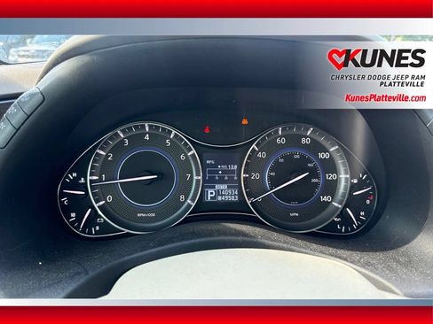 Used 2012 INFINITI QX56 4WD w/ Deluxe Touring Pkg image 22