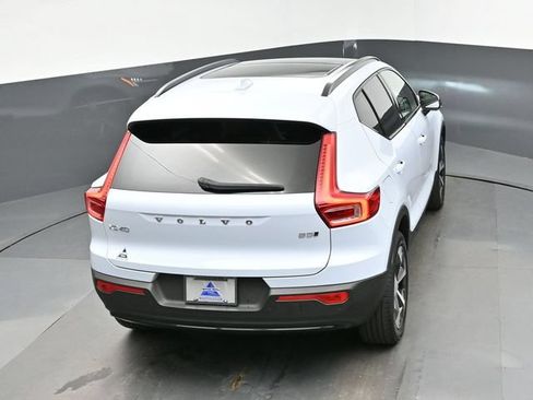 Used 2024 Volvo XC40 B5 Plus w/ Climate Package AWD/4WD image 21