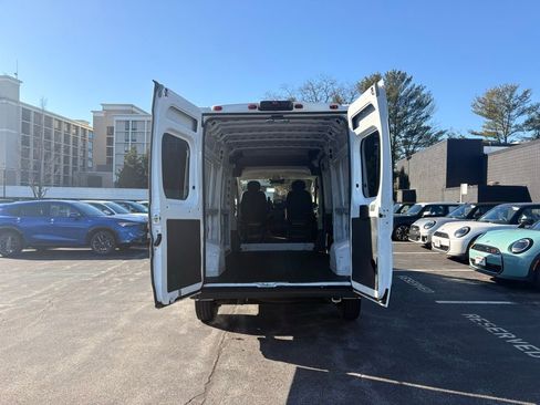 Used 2022 RAM ProMaster 2500 image 14