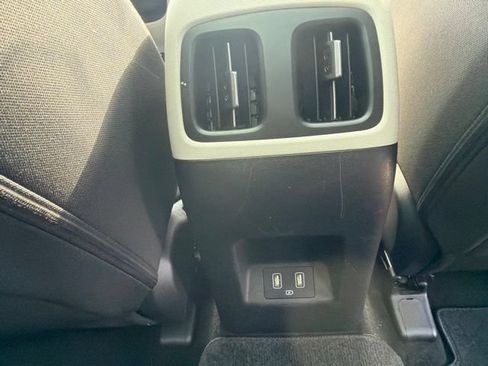 Used 2022 Hyundai Tucson SEL AWD/4WD image 19