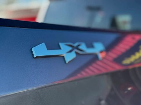 Used 2021 GMC Sierra 1500 Elevation image 10