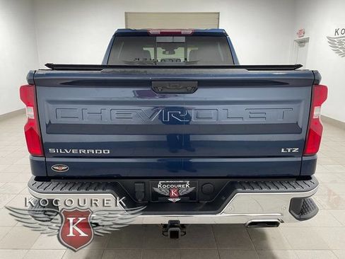 Used 2022 Chevrolet Silverado 1500 LTZ AWD/4WD image 5