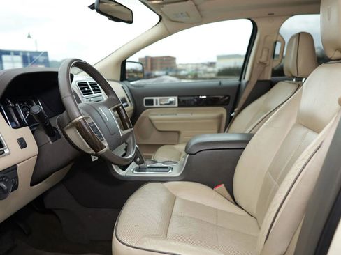 Used 2008 Lincoln MKX AWD image 16