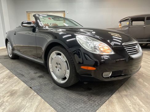 Used 2002 Lexus SC 430 Convertible RWD image 3