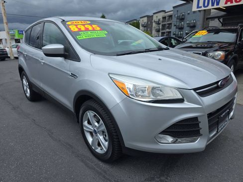 Used 2016 Ford Escape SE AWD/4WD image 1