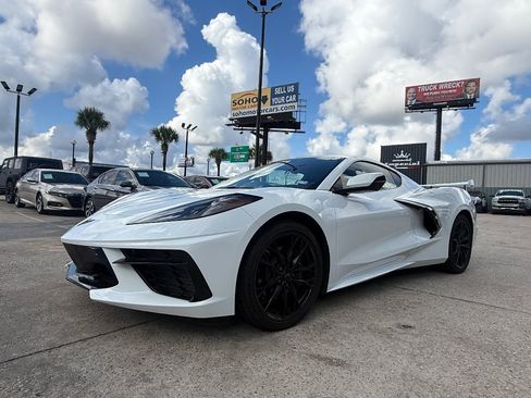 Used 2025 Chevrolet Corvette Stingray Premium Cpe w/ Stealth Interior Trim Package RWD image 7