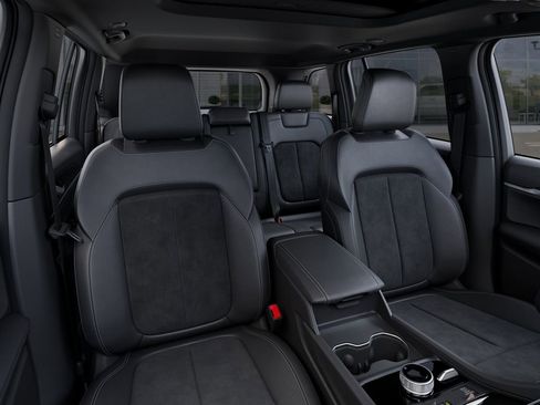 New 2026 Jeep Grand Cherokee Altitude AWD/4WD image 16