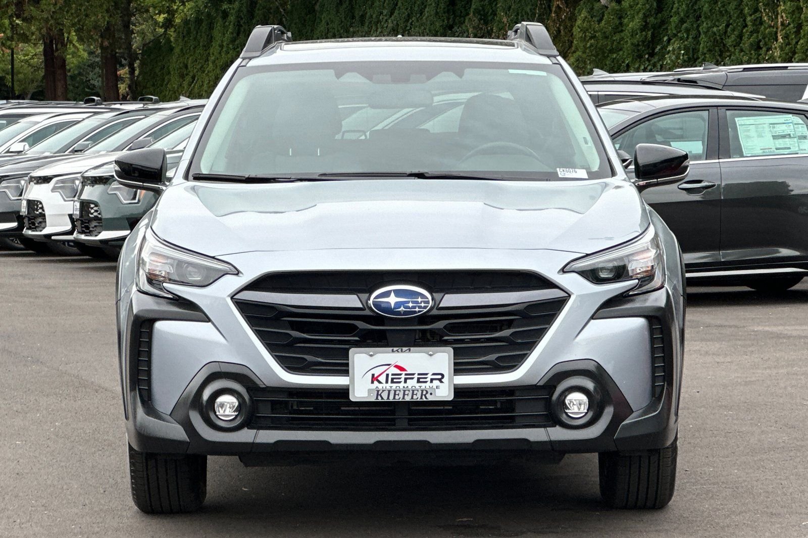 Used 2025 Subaru Outback Premium AWD/4WD image 9