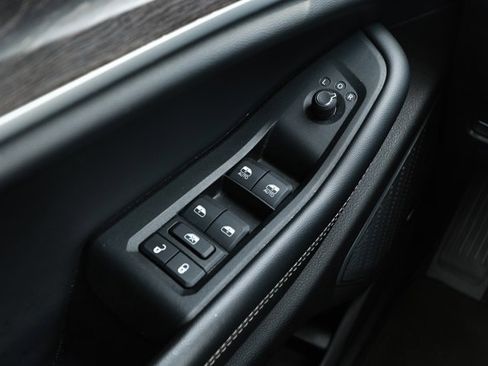 Used 2024 Jeep Grand Cherokee Limited 4xe AWD/4WD image 26