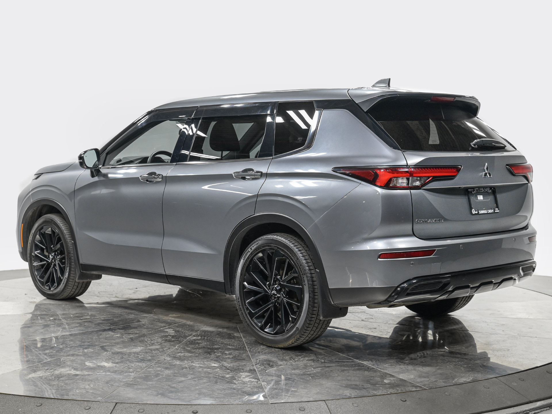 Used 2022 Mitsubishi Outlander SE FWD image 4