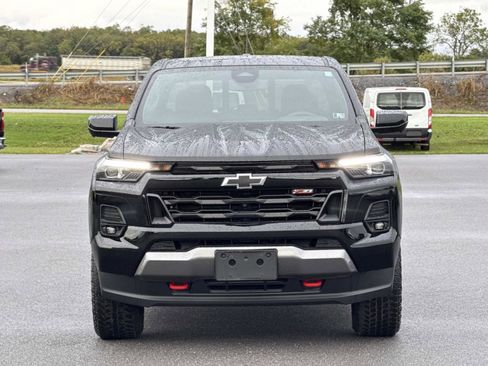 Used 2023 Chevrolet Colorado Z71 w/ Z71 Convenience Package 2 image 28